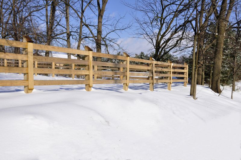 Holiday Discounts on Fence Services